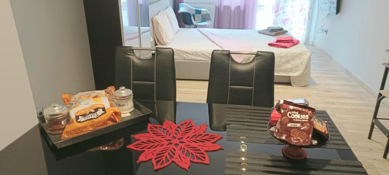 Cute Central Apartments เทสซาโลนิกิ ภายนอก รูปภาพ